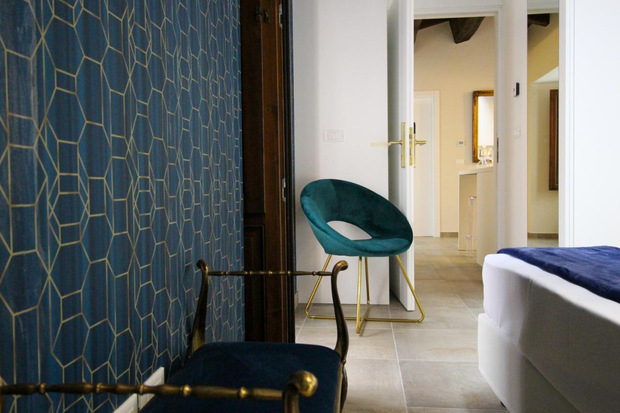 Nel Cuore Dell'Aquila Bnb Buitenkant foto